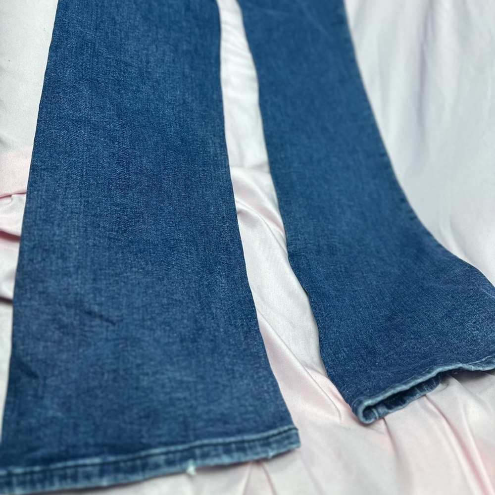 Lovers + Friends Blue High Rise Jeans - Picture 16 of 16